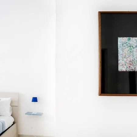 Grande & Caratteristico Dietro La Cattedrale Apartment Neapel