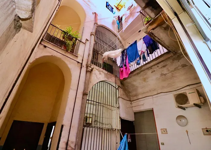 Grande & Caratteristico Dietro La Cattedrale アパート